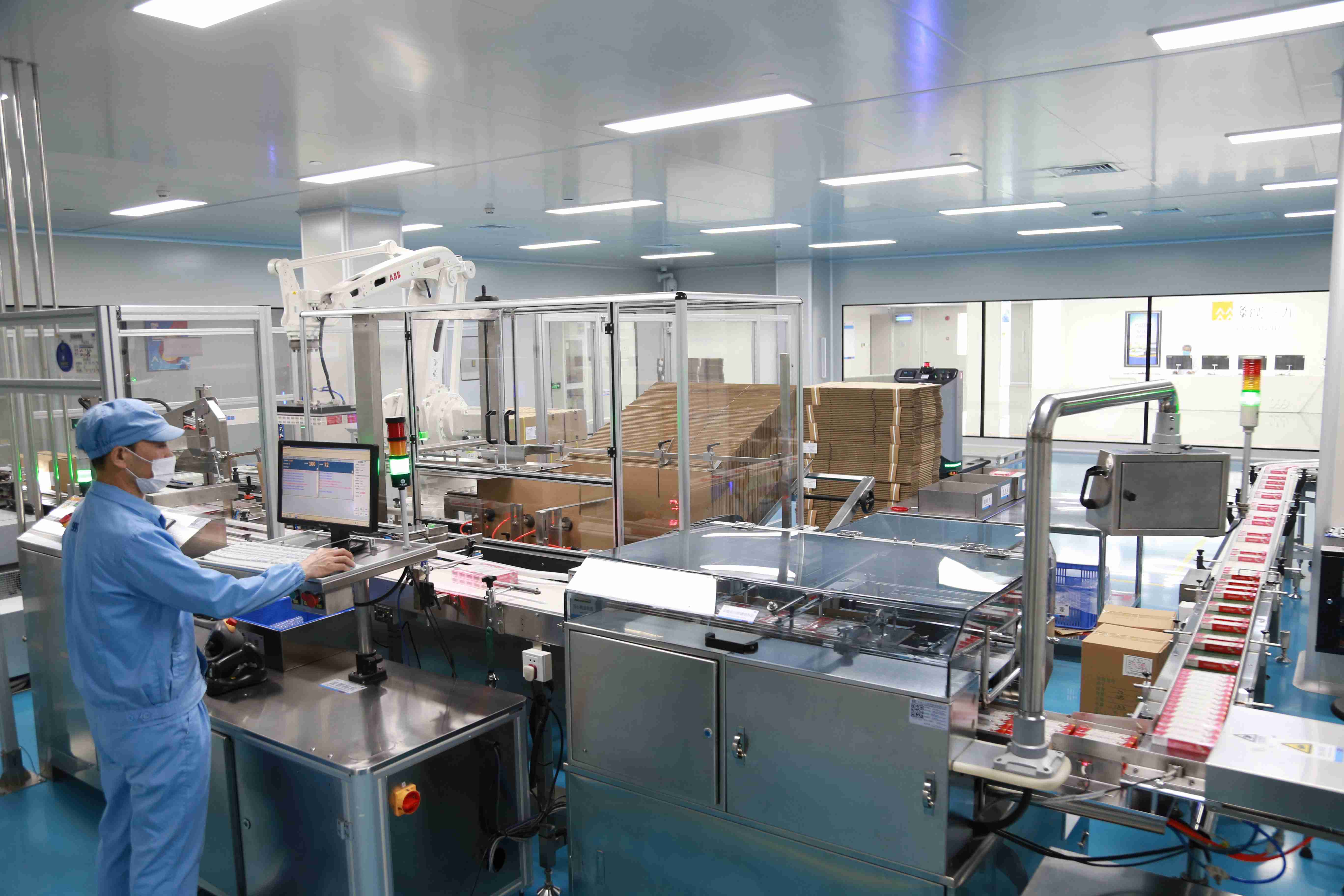 22dukqh_CEV-w1iO6vW-c 22dukqh_CEV-w1iO6vW-c