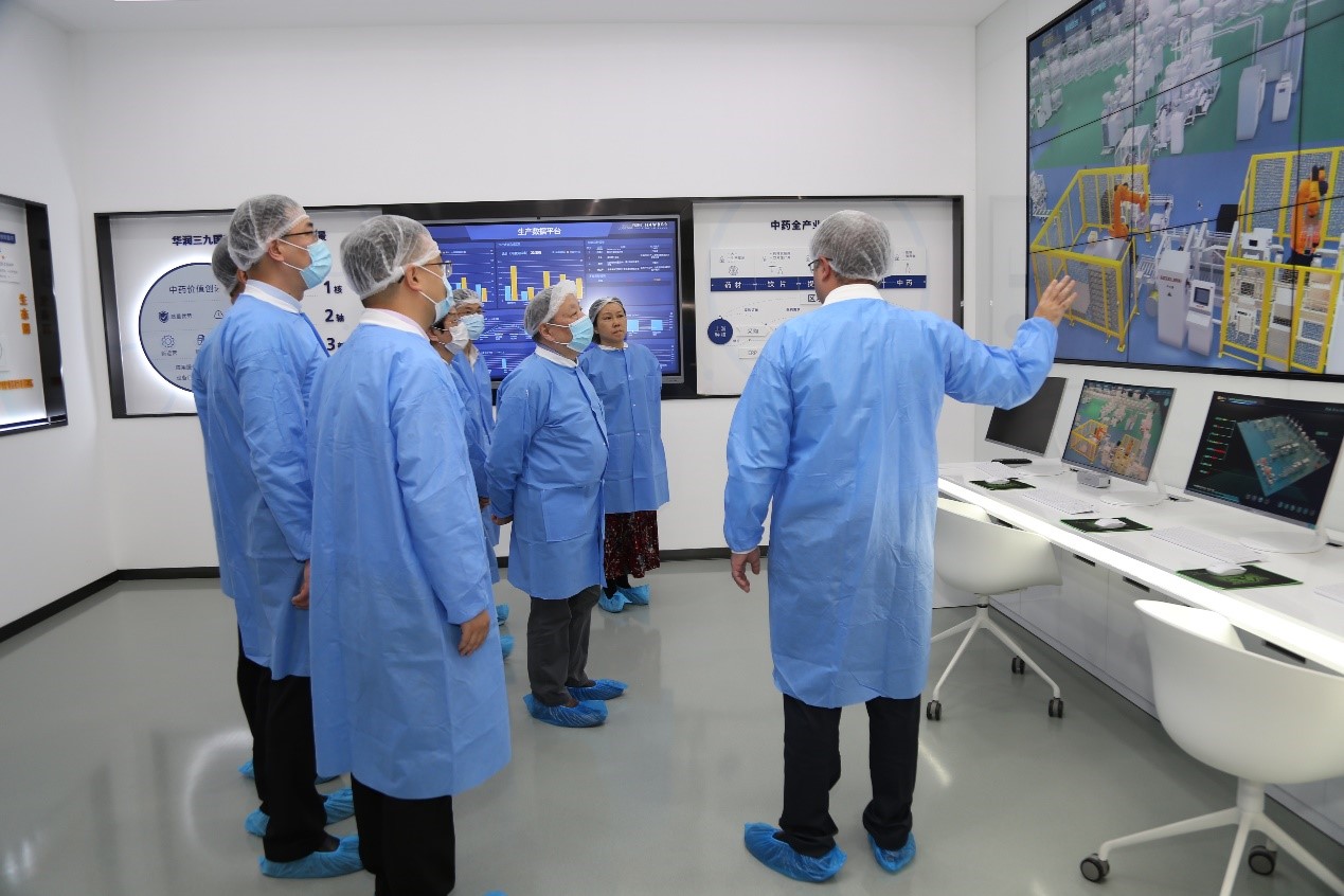 _vaxfemKgb2Y4zy40zphh