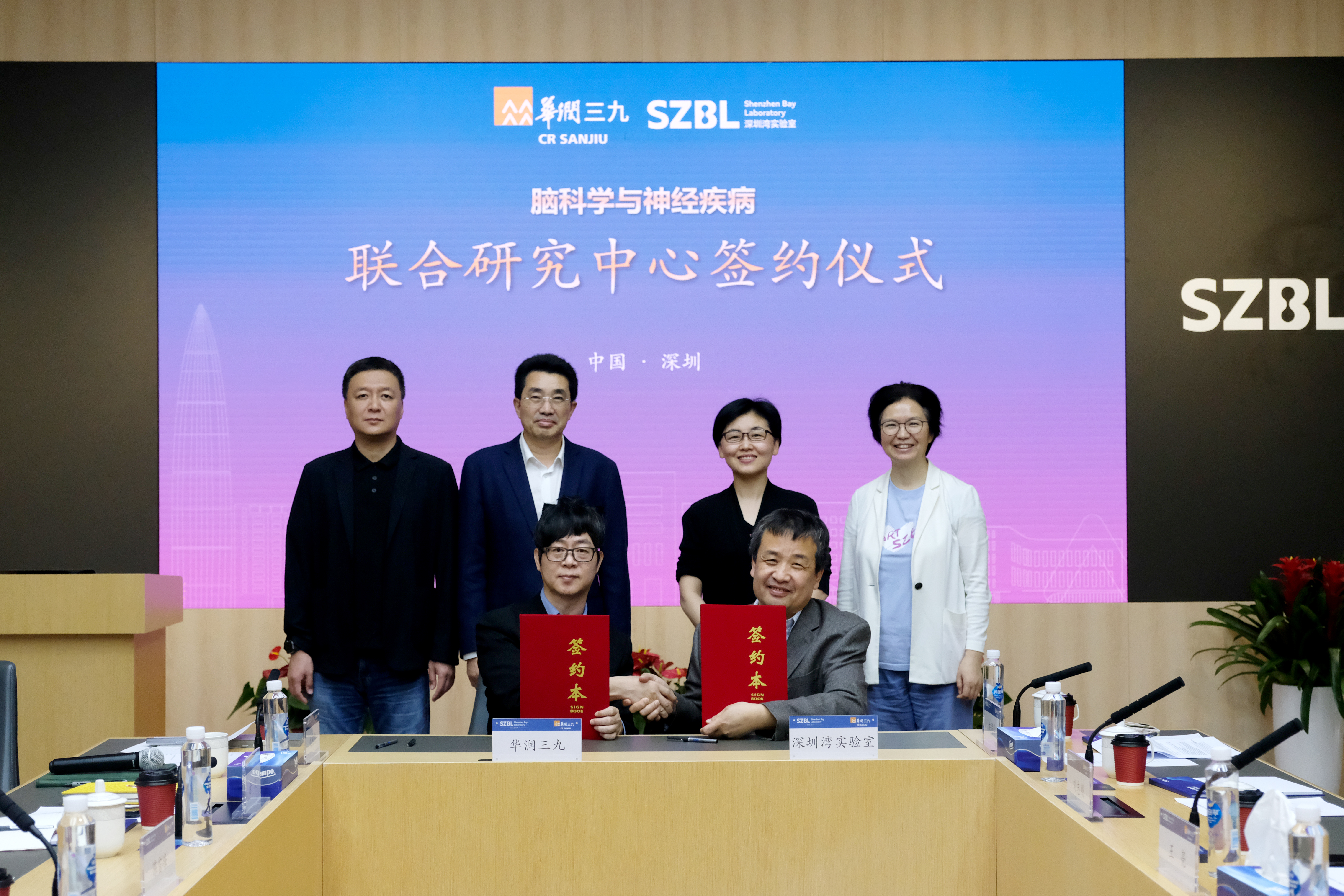 80cd3f33-8bb4-440b-8c87-c0845cb3e3bc