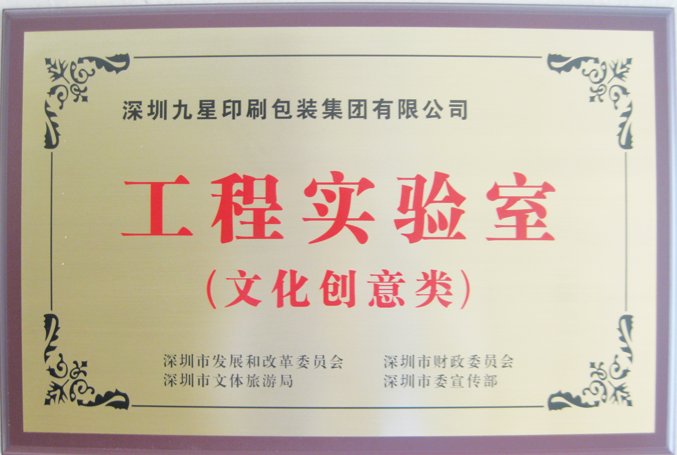 ���̳�����